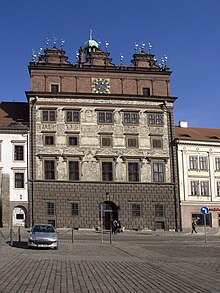 Plzeň, náměstí Republiky, radnice.jpg