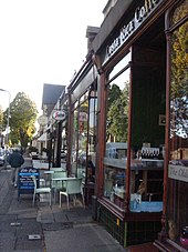 Row of cafes on Pontcanna Street. Pontcanna2.jpg