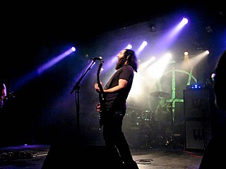 «Prong» — американская грув-метал-группа, образовавшаяся в 1986 году в Нью-Йорке. Коллектив основан вокалистом и гитаристом Томми Виктором, который на протяжении всего существования Prong является единственным его постоянным участником. В настоящее время, помимо Виктора, в состав также входят Джейсон Кристофер и Арон Росси (ударные). За всю творческую деятельность Prong выпустили двенадцать студийных альбомов, среди которых Cleansing оказался наиболее успешным.