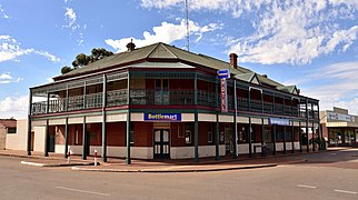 Quairading Hotel uit 1908/27