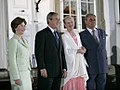 2005年7月5日、ジョージ・W・ブッシュ米大統領夫妻と女王夫妻