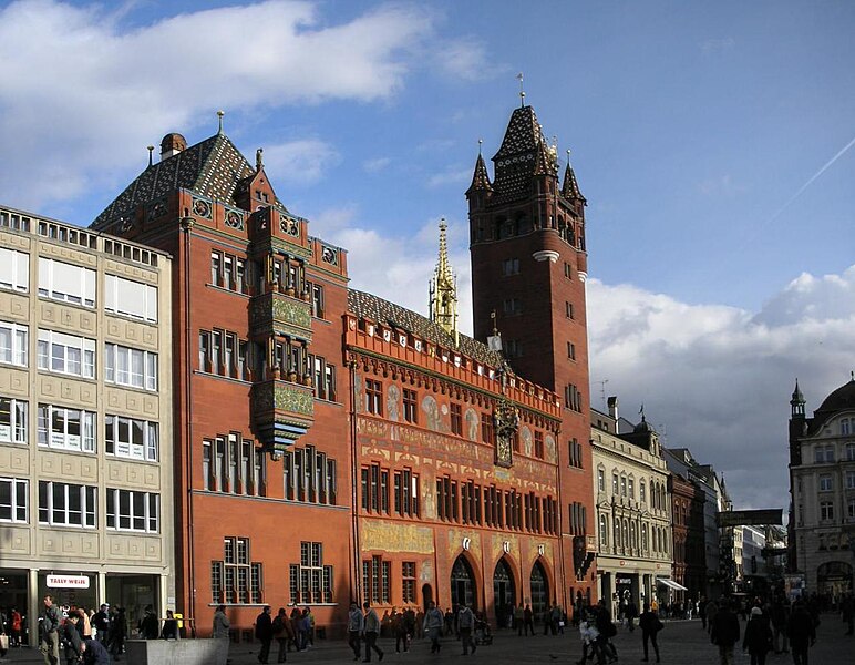 File:Rathaus Basel 2008 (46).jpg