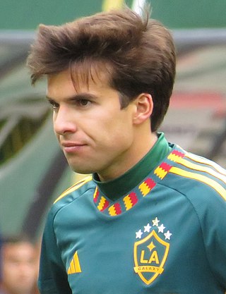 <span class="mw-page-title-main">Riqui Puig</span> Spanish footballer (born 1999)