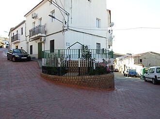 Water well at Calle San Blas Risco (Badajoz) 12.jpg