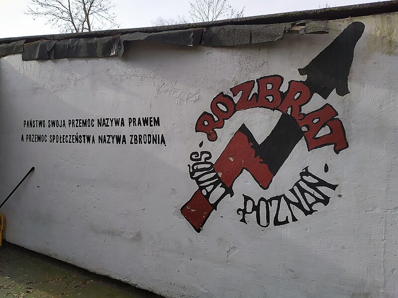 File:Rozbrat graffiti.jpg