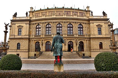 How to get to Rudolfinum with public transit - About the place