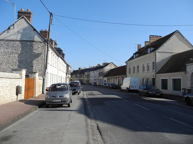 File:Rue saint aquilin.jpg