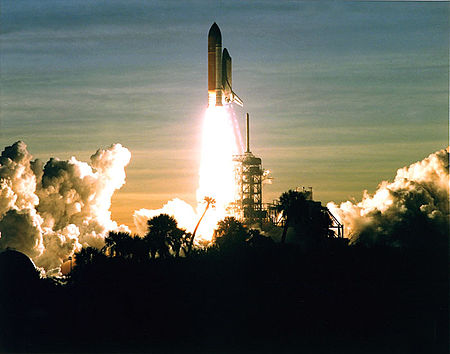 Tập_tin:STS-60_Launch.jpg