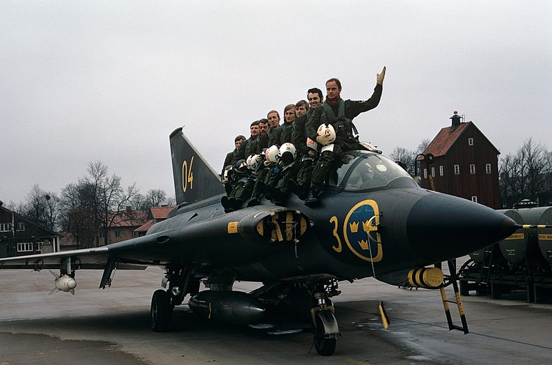 File:Saab 35 Draken F 3 Malmslätt 1973 002.jpg