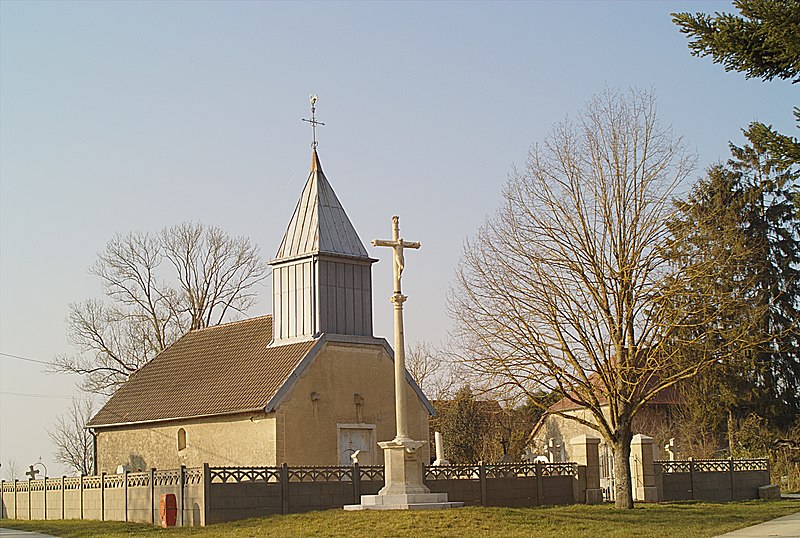 File:Saint-Loup 2013 03 03 39.jpg