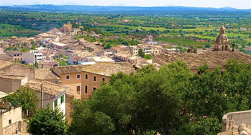 Santa Eugènia vista del poble