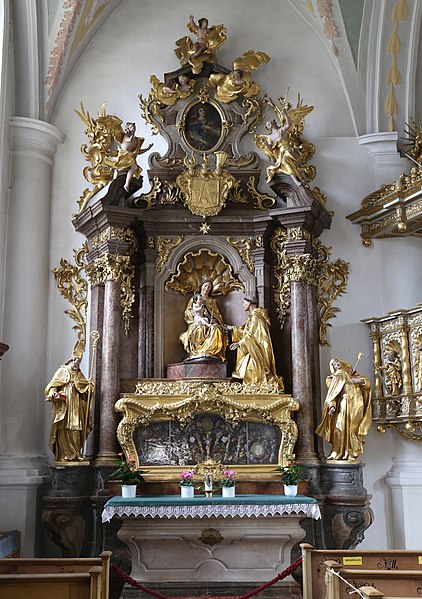 File:Seitenaltar links Mariae Lichtmess Aschau-1.jpg