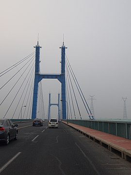 Shengli Yellow River Bridge.jpg