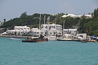 Shipwreck of the four-masted barque Taifun in St. George Harbour Bermuda - panoramio.jpg