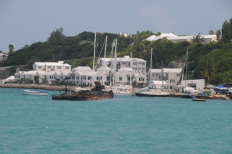 File:Shipwreck of the four-masted barque Taifun in St. George Harbour Bermuda - panoramio.jpg