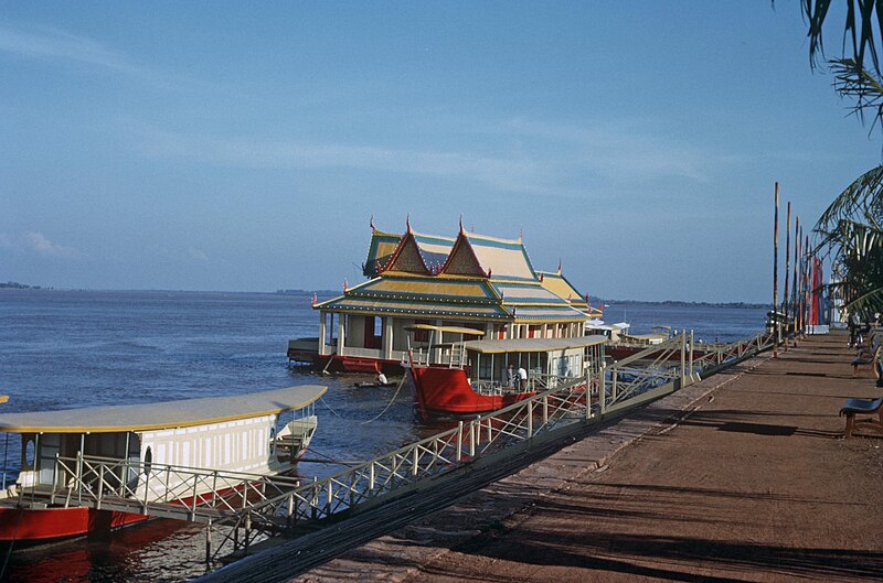 File:Sihanouk personal barge Phnom Penh 1964.jpg