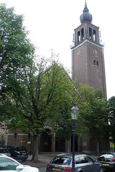 File:Sint-Bartholomeuskerk (Zevenbergen) P1280067.jpg