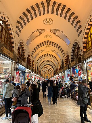 <span class="mw-page-title-main">Spice Bazaar</span> Covered Market in Istanbul, Turkey