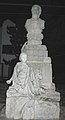 Անտե Ստարչևիչի հուշարձանը Սուրբ Միրկոյի եկեղեցու դիմաց, քանդակագործ՝ Իվան Ռենդիչ