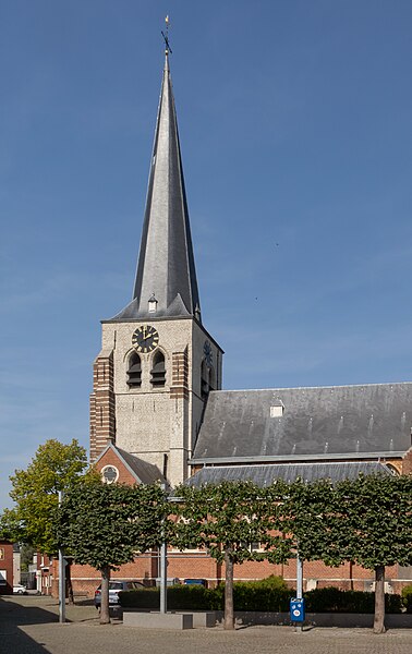 File:Stabroek, parochiekerk Sint-Catharina oeg14213 IMG 8390 2023-09-10 14.03.jpg