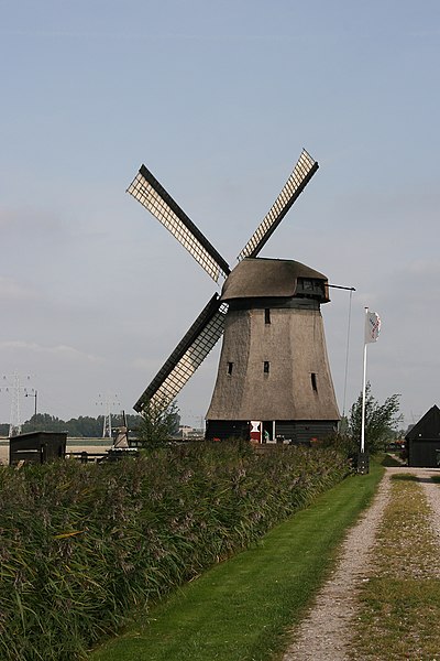 File:Stompetoren - Poldermolen D met vier zeilen.jpg