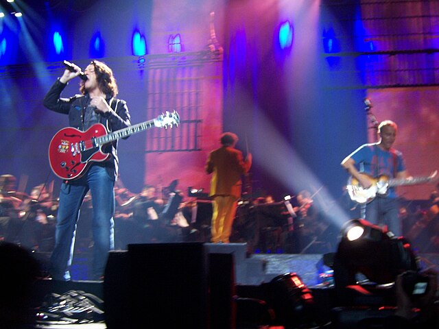 Roland Orzabal and Curt Smith in 2008.