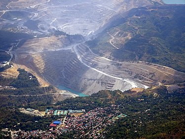 Open pit mine in Toledo, Cebu Toledo Cebu 2.JPG