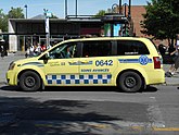 A Dodge Caravan EMS vehicle in Montreal, Quebec Urgences-sante 0642.JPG