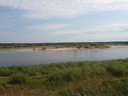 The رود وگا near the selo of Rovdino، Shenkursky District