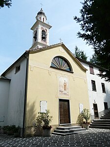 Vescina (Avegno) -chiesa san lorenzo-facade2.jpg