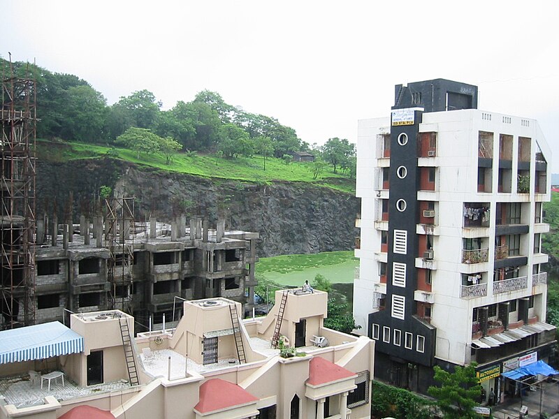 File:View from Mumbai Marol Hilllview flat.JPG