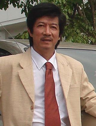 <span class="mw-page-title-main">Vương Trung Hiếu</span> Vietnamese writer