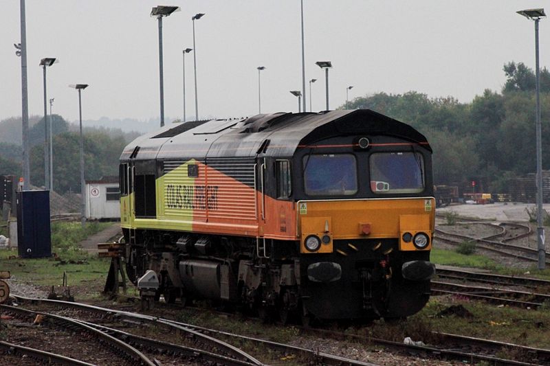 File:Westbury - Colas Rail 66849.jpg