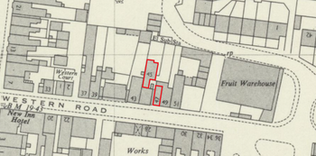 Map of Western Road, Littlehampton, showing the locations of numbers 47 and 49; number 45 is set back, accessible through a small alleyway