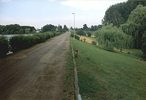 Staudamm Windischleuba, Blick über die Dammkrone