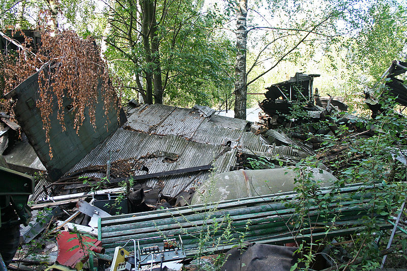 File:Wreckage of Tupolev TB-3 (ANT-6) at Monino (9838710936).jpg