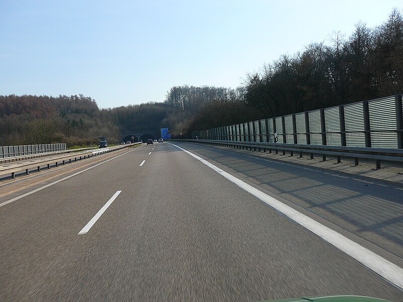 File:Wuppertal Bundesautobahn 535 0028.jpg