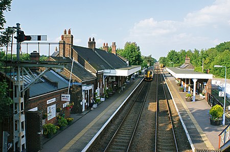 Wymondham station (6385179829)