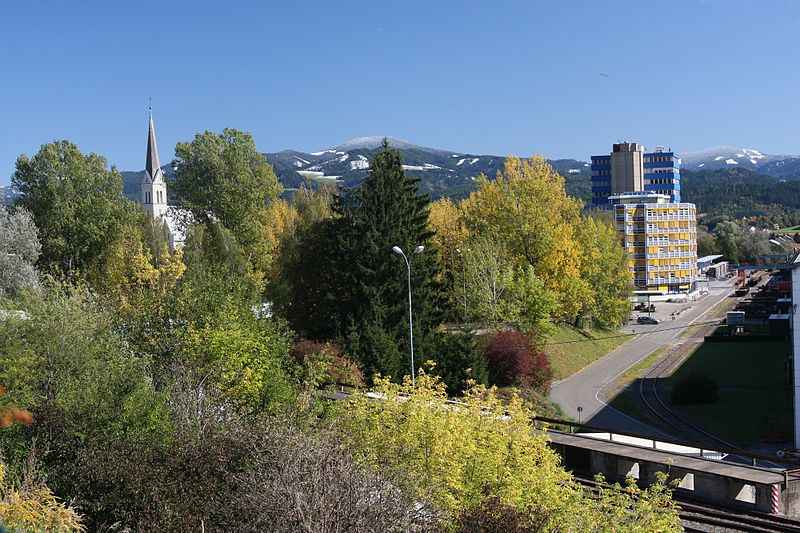 File:Zeltweg, Herbst - panoramio.jpg