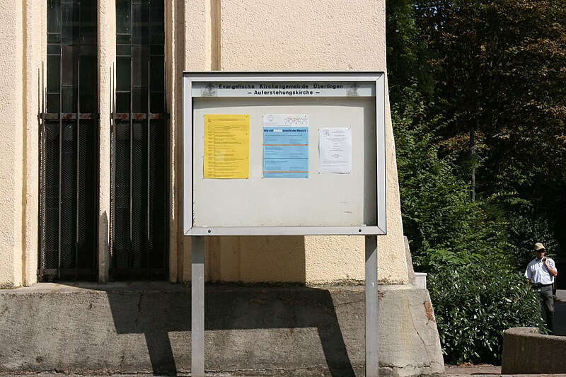 File:Überlingen - Grabenstraße - Auferstehungskirche ex 04 ies.jpg