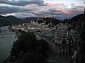 Deutsch: Blick aus der Mönchsberg, Salzburg, Österreich English: View from Monk Hill, Salzburg, Austria Camera location 47° 48′ 11.4″ N, 13° 02′ 15.7″ E  View all coordinates using: OpenStreetMap