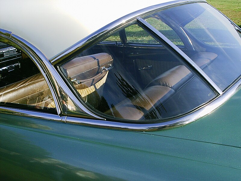 File:1952 Hudson Commodore 8 two-door hardtop cpil.jpg