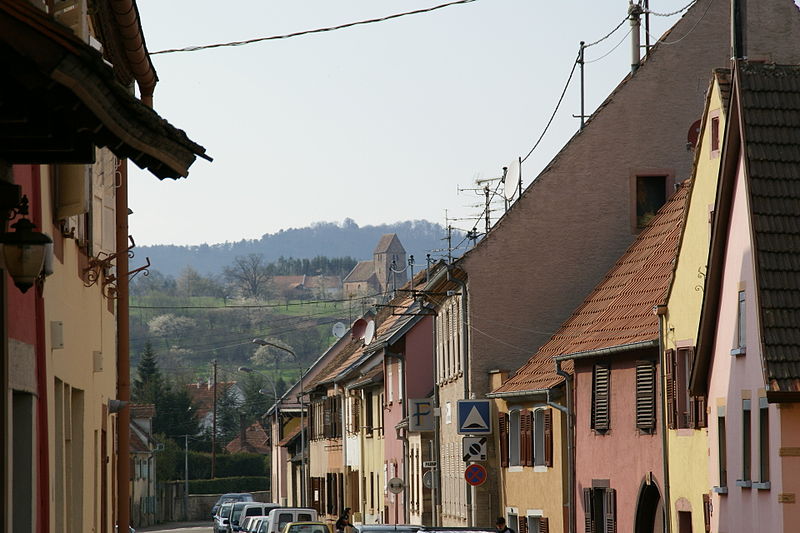 File:2010.04.10.161159 Rue du 22 Novembre Marmoutier FR.jpg