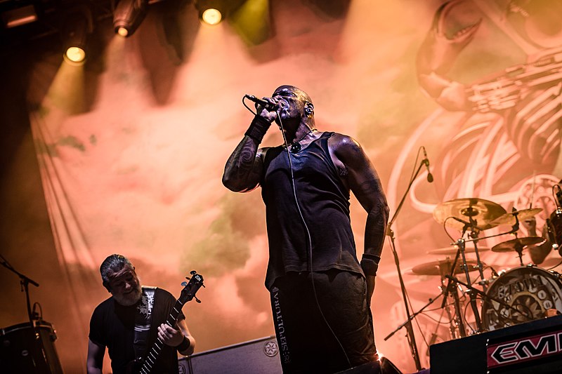 File:20180815 Dinkelsbühl Summer Breeze Sepultura 0160.jpg