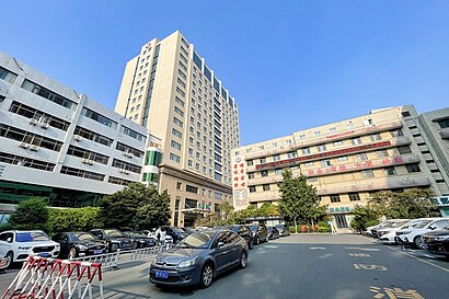 如何坐公交去郑州大学第二附属医院 - 景点简介