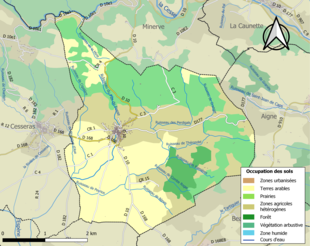 Barevná mapa znázorňující využití půdy.