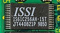 3COM Megahertz 3CCFE574BT - board - ISSI IS61C256AH-15T-5212.jpg
