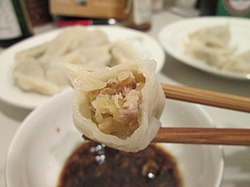 Jiaozi kun suan cai.JPG