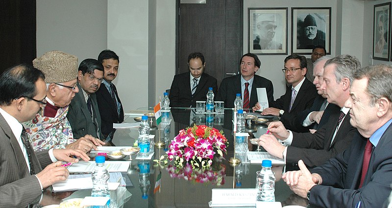 File:A foreign delegation led by the Austrian Minister of Economy ...