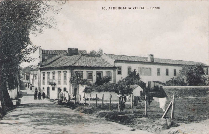 File:Albergaria-a-Velha - Fonte.jpg